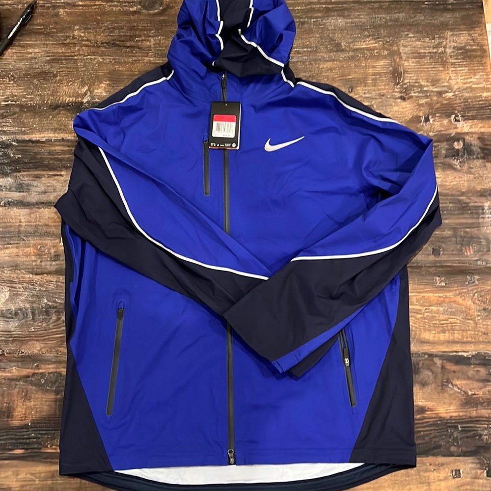 Men’s Nike Golf Blue Jacket NWT